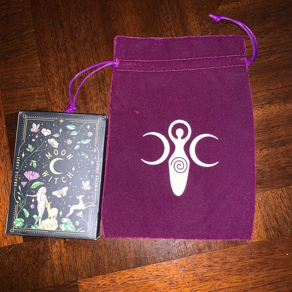 Velvet Bag Goddess - Picture 2 of 3